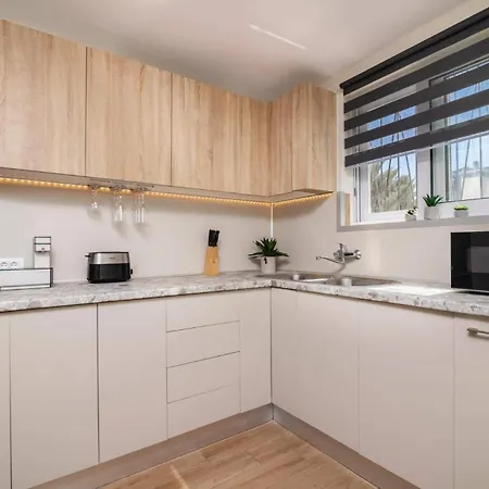 White Collection & - Pnoe Villa *