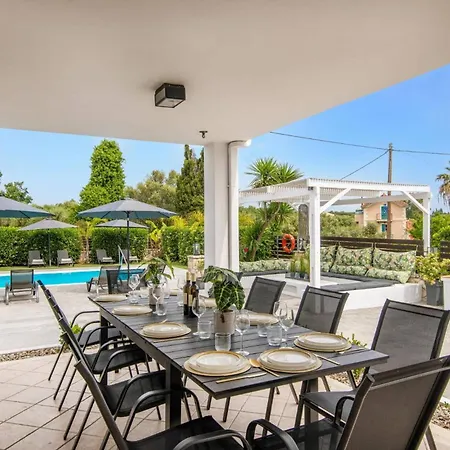 White Collection & - Pnoe