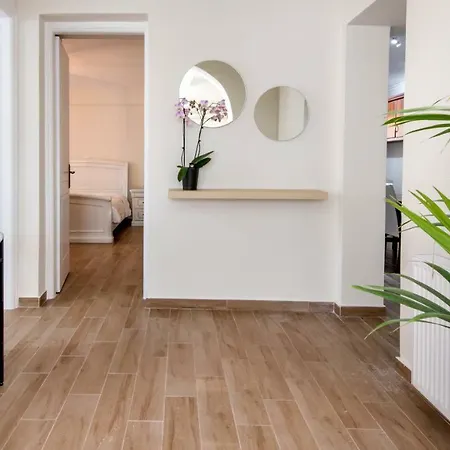 Villa White Collection & - Pnoe