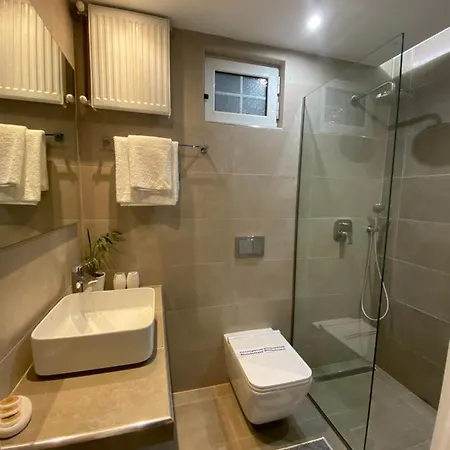 Villa White Collection & - Pnoe Pandokrátor