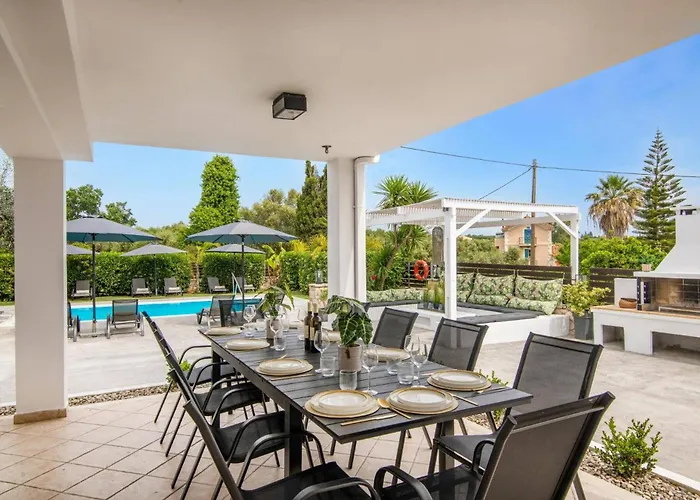 White Collection Villas&suites - Pnoe
