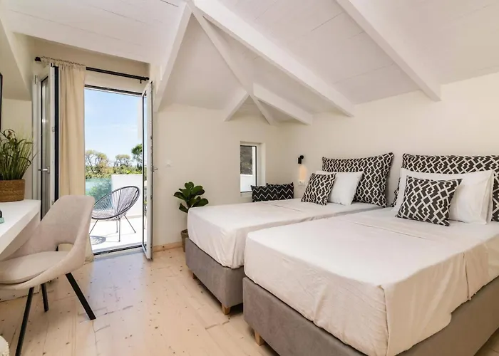 White Collection Villas&suites - Pnoe Villa